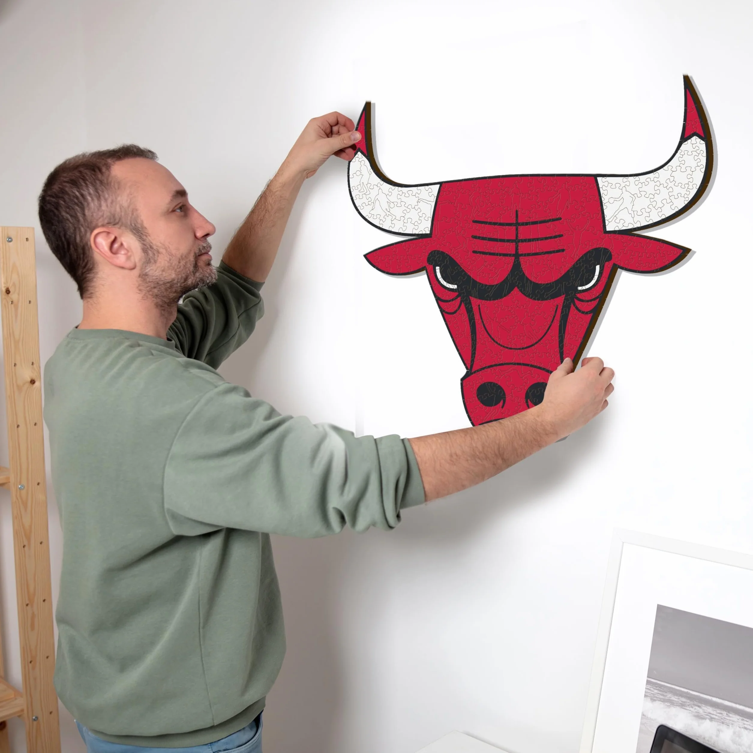 Iconic Puzzles - Chicago Bulls, Logo, Puzzle di Legno con licenza ufficiale NBA, 100% sostenibile, regalo per adulti e bambini, taglia S, 150 Pz