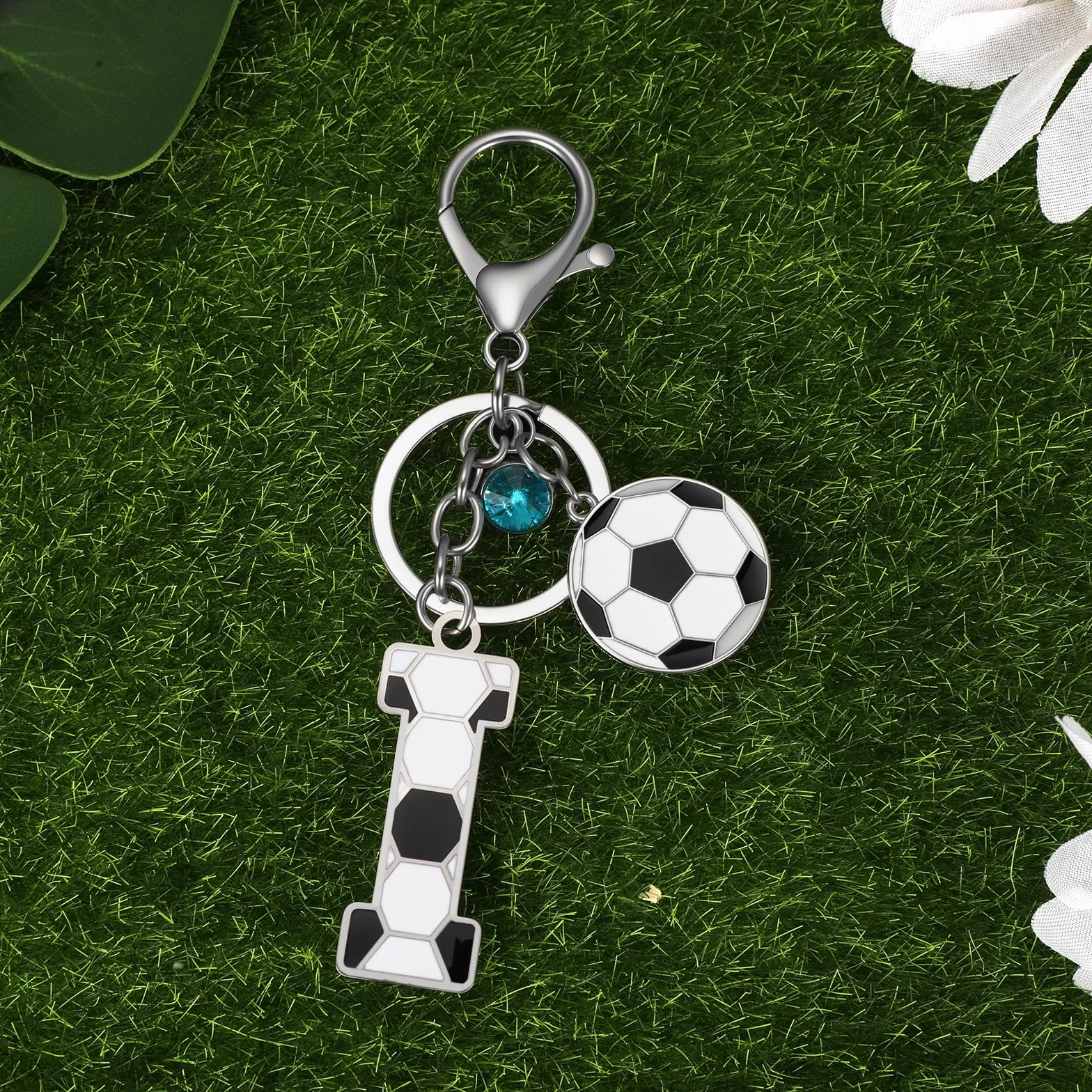 MWOOT Portachiavi Calcio Lettera Iniziale Alfabeto con Ciondoli Sport Regalo per Amanti