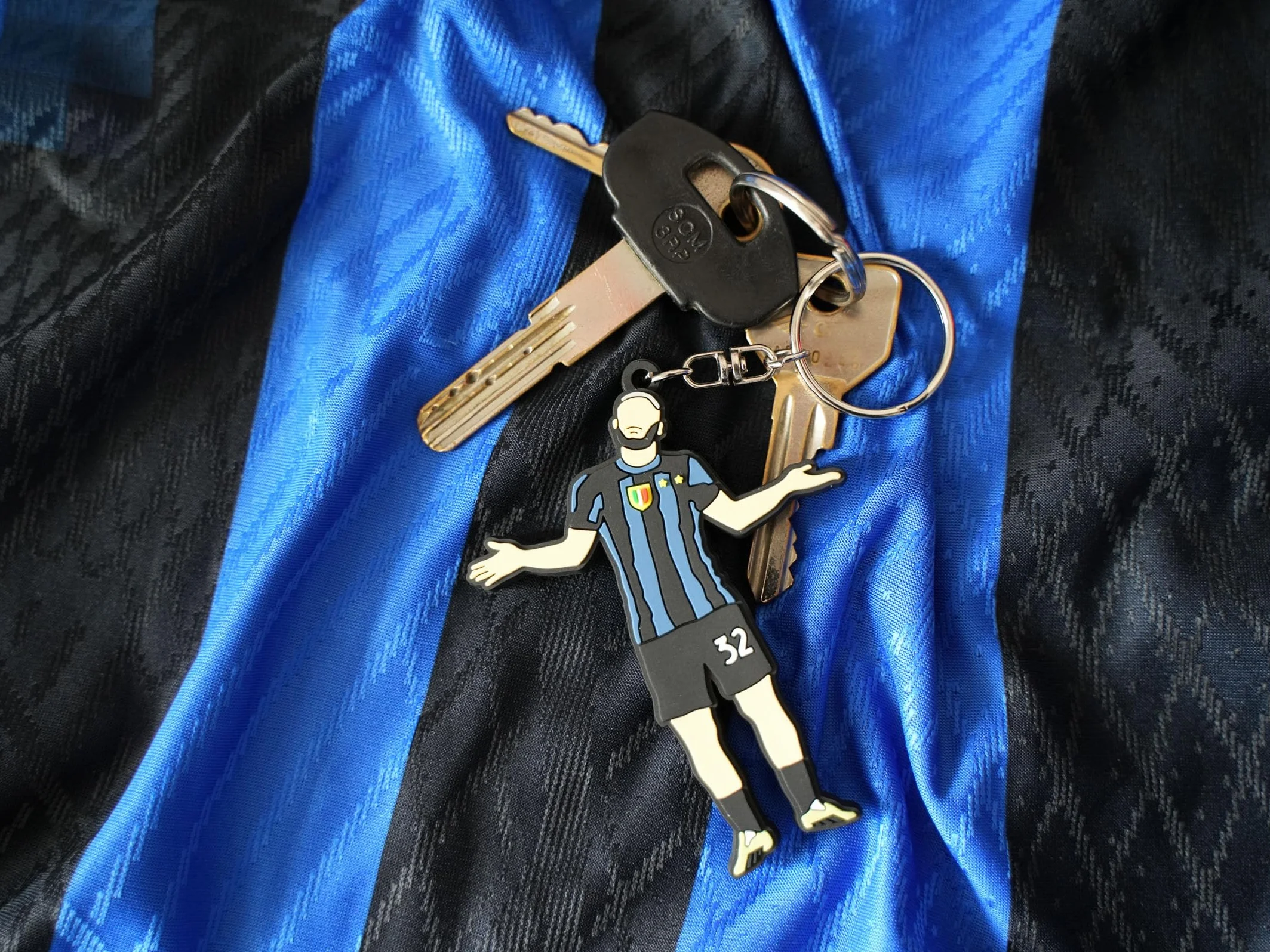 Portachiavi CELEBRATIVO con Scudetto e stelle 8cm maglia neroazzurra LIMITED EDITION idea regalo per tifosi