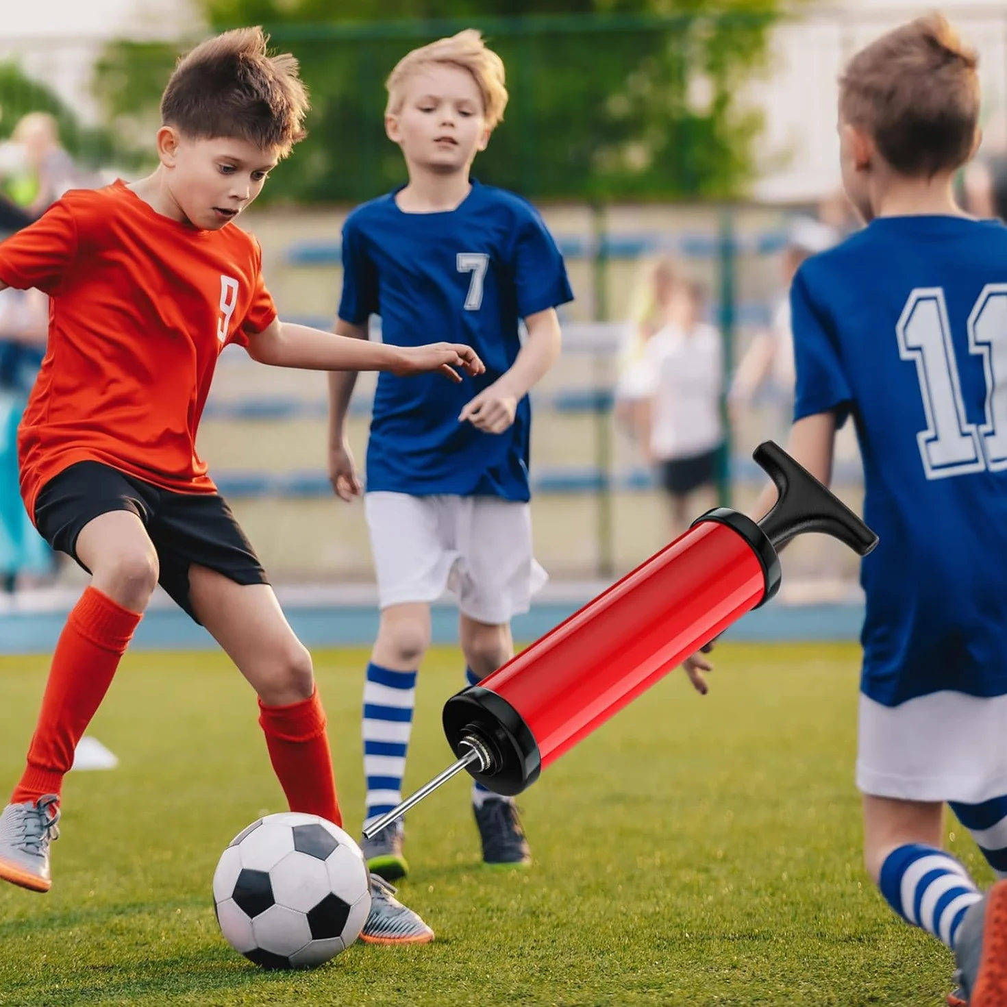 Pompa per palloni manuale con 5 aghi per calcio, rugby, pallavolo, basket