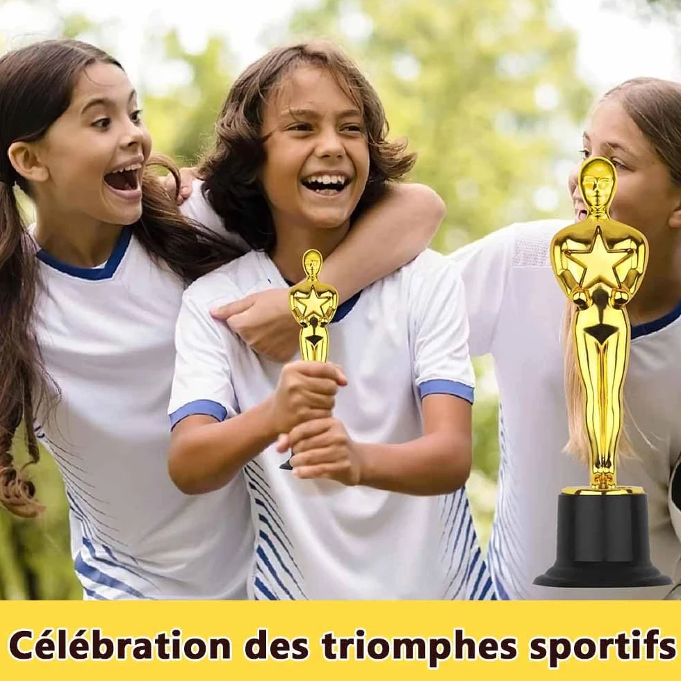 Trofei in Plastica Personalizzabili 12 Pezzi per Calcio Bambini