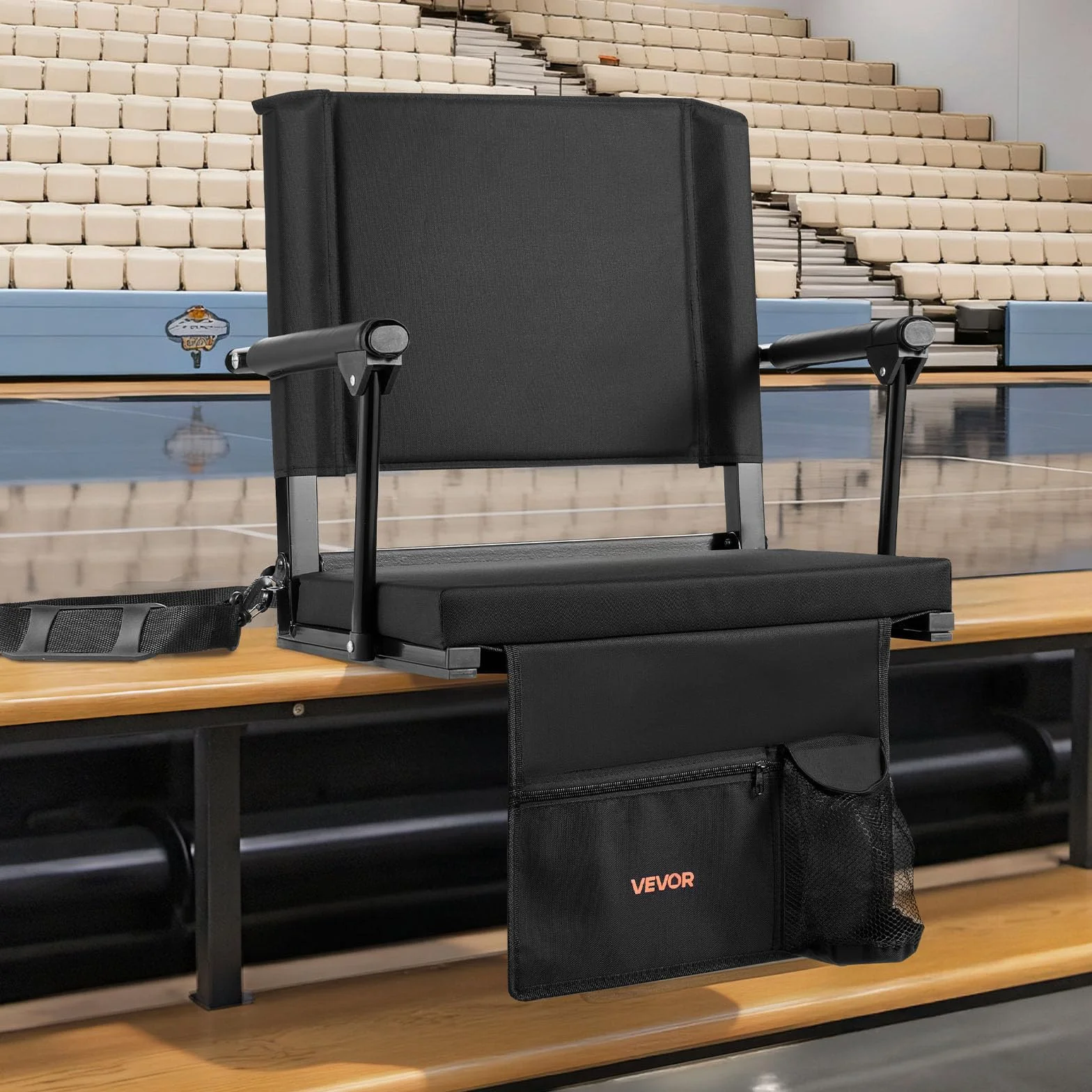 VEVOR Sedia da Stadio Portatile con Schienale e Braccioli Cuscino da Stadio con Tracolla e Gancio Sedile a Pavimento per Eventi Sportivi Larghezza Totale 474,98 mm, Confezione da 2, Nero