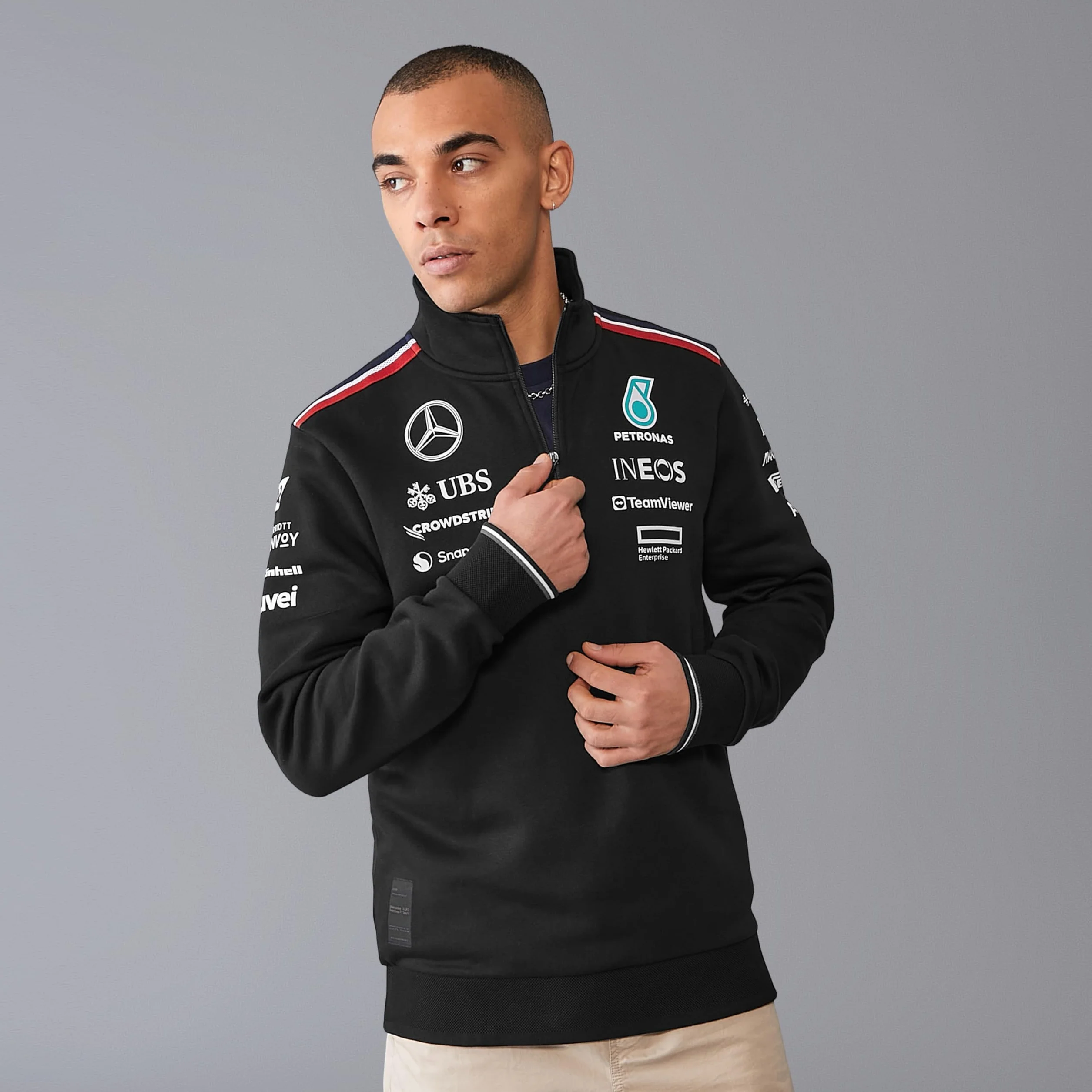 Mercedes AMG Petronas F1 Uomo 2024 Team Maglione con 1/4 di Zip - Nero - Taglia: M