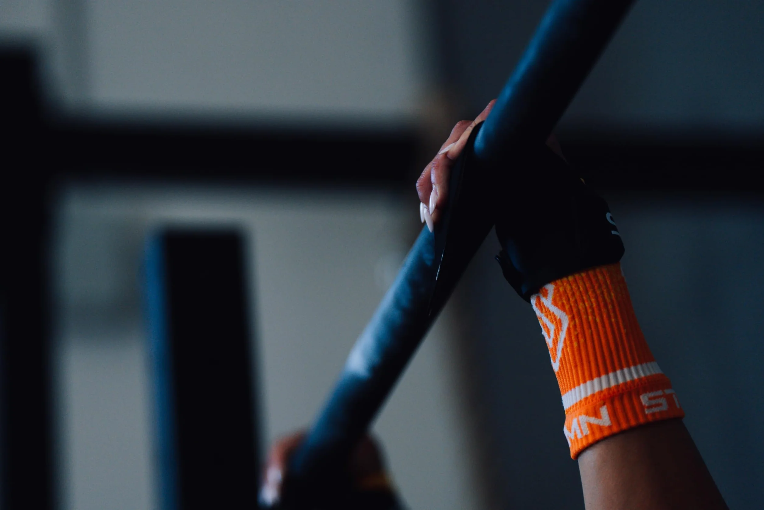 STMN Fitness Paracalli Hybrid Free Grip Estremo Senza Magnesite Allenamento Pull-Up Muscle-Up Sbarra Anelli Weightlifting Cross Training Protezione Totale