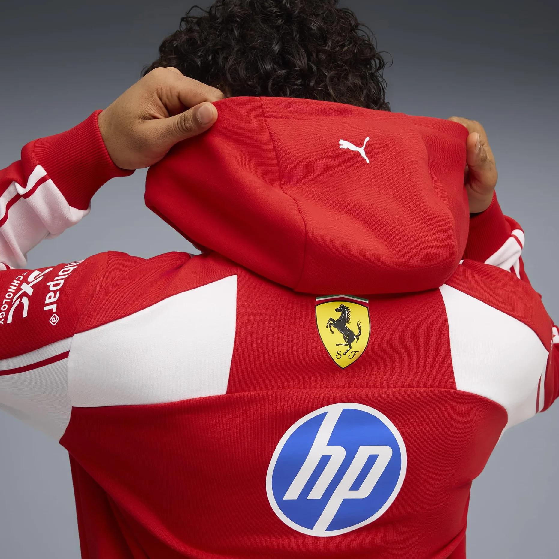 PUMA Scuderia Ferrari F1 2026 Felpa con Cappuccio Team Uomo - Rosso