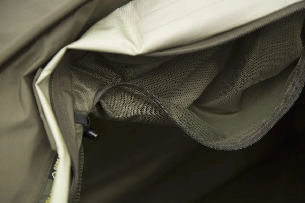 CARINTHIA Observer Plus Tenda da bivacco Olive