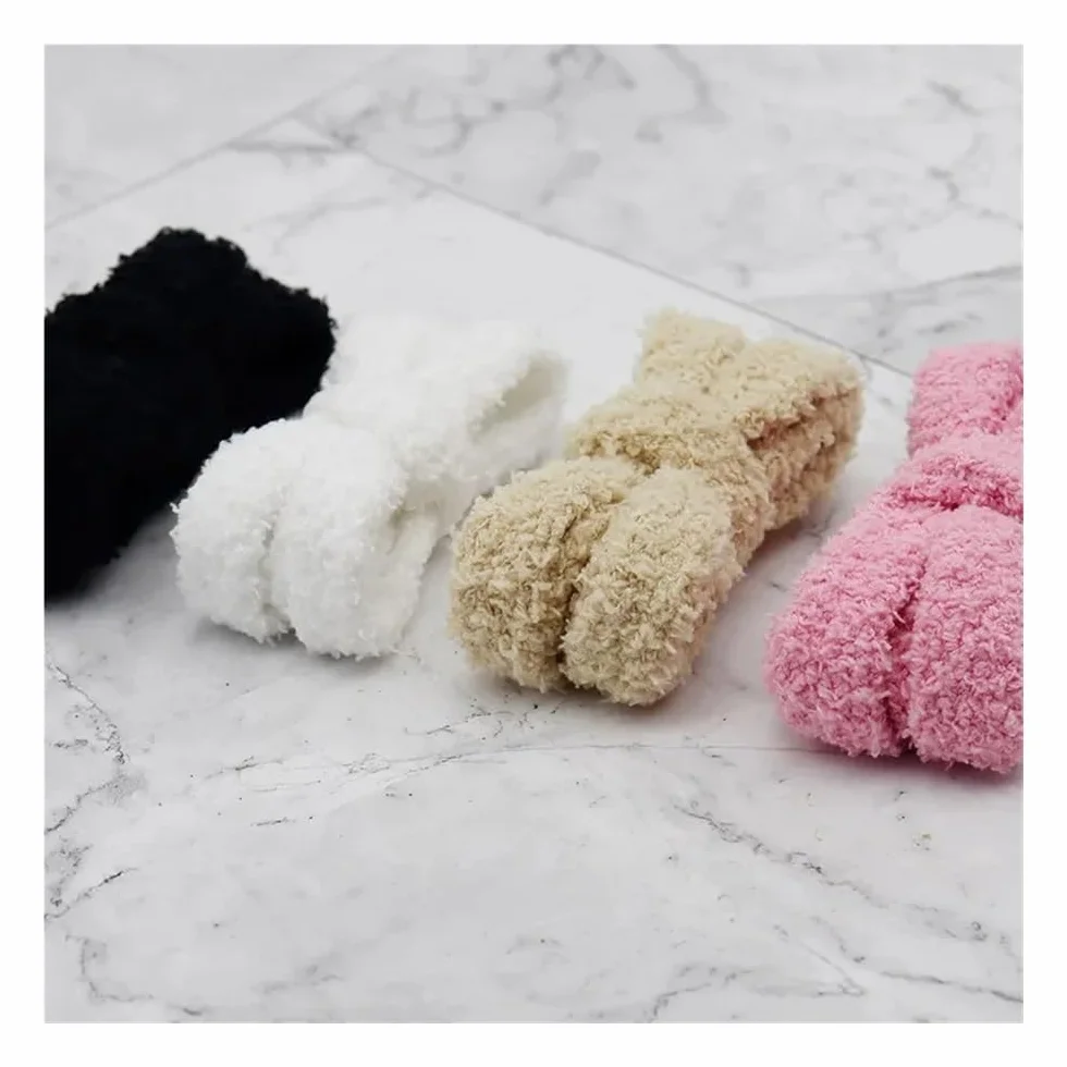 5 paia di lacci morbidi morbidi da 15 mm, morbidi e soffici, larghi e piatti, in peluche, perfetti per le donne, scarpe da ginnastica casual