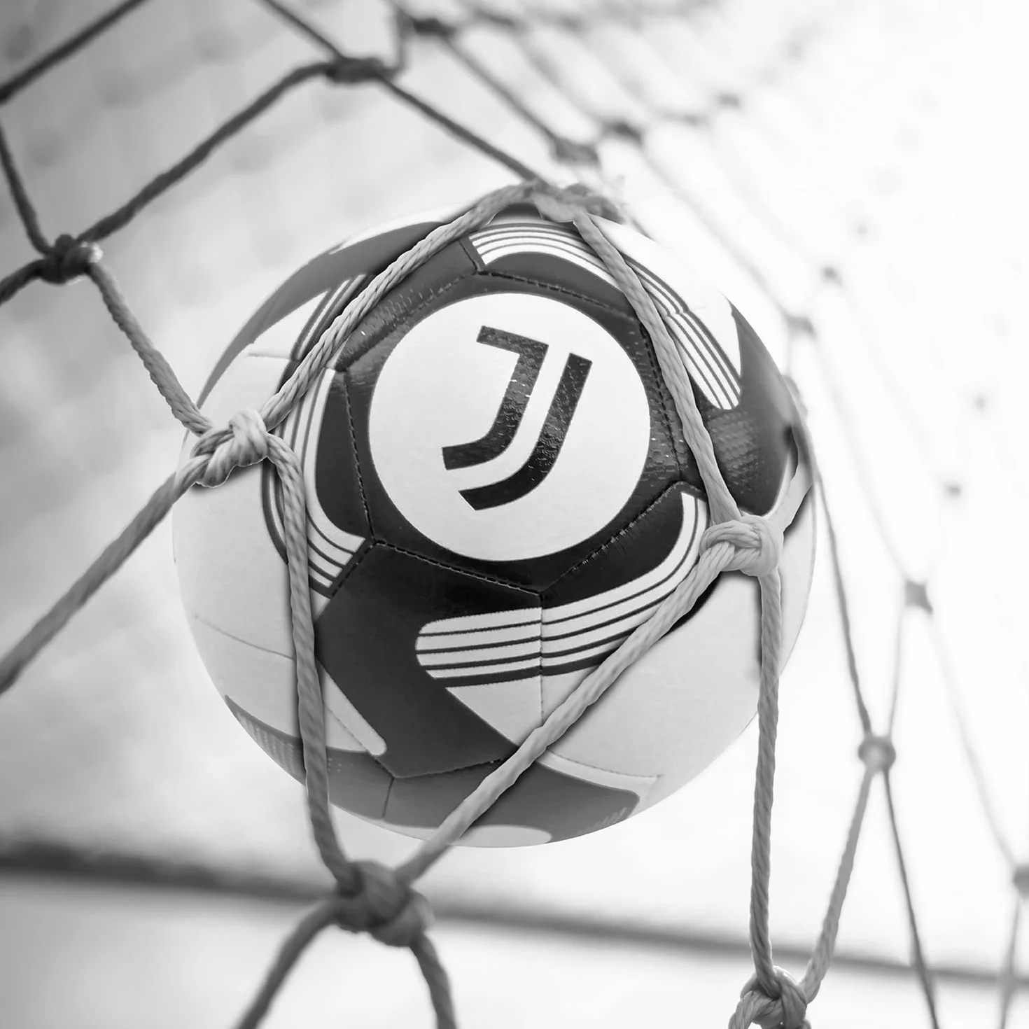 Mondo Sport Pallone da Calcio Cucito F.C. Juventus Size 5 410 g Bianco/Nero