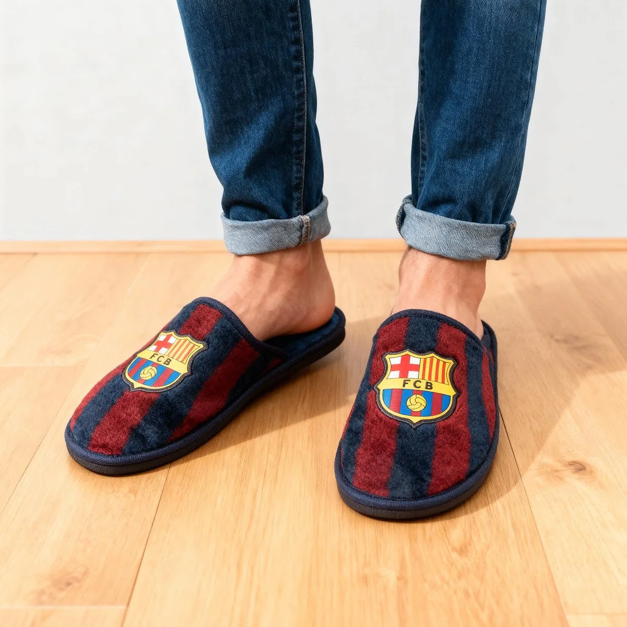 MARPEN SLIPPERS, Pantofole Invernali Ufficiali FC Barcelona di Calcio Bambini