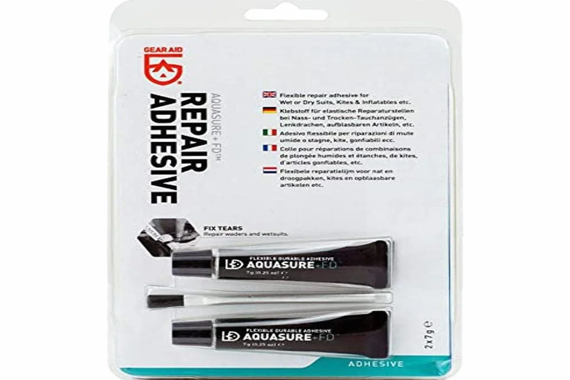 McNett Aquasure | GearAid Repair Adhesive, Colla Adesivo Flessibile di Riparazione per Mute Umide o Stagne, Kite, Gonfiabili e Accessori Sub | 2 Tubetti da 7gr