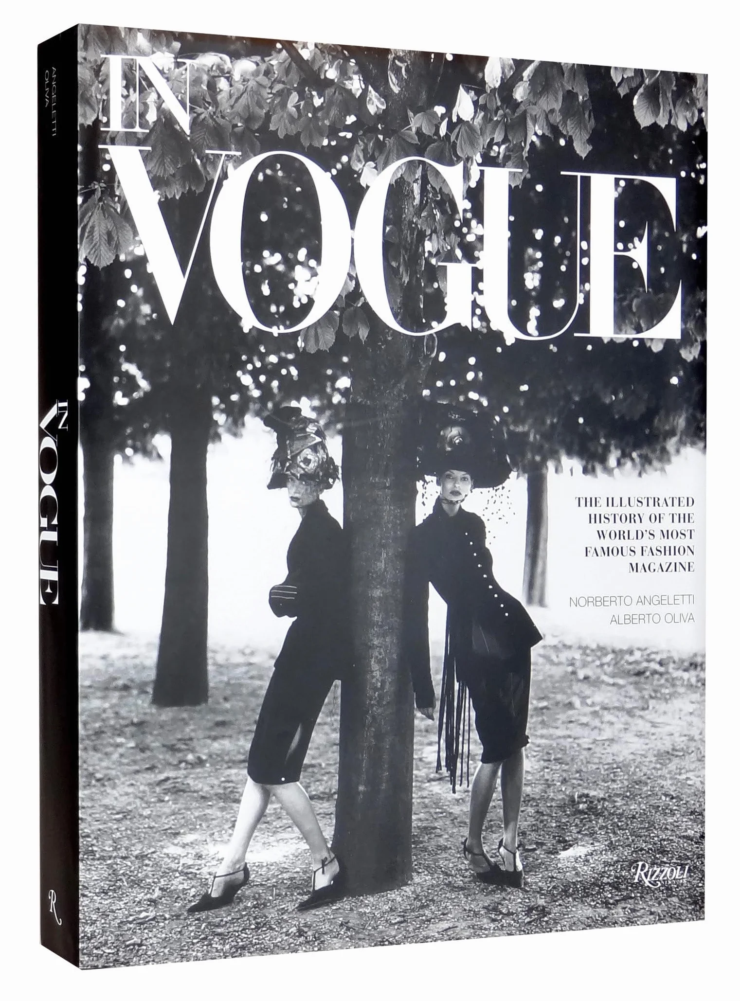 In Vogue: An Illustrated History of the World's Most Famous Fashion Magazine