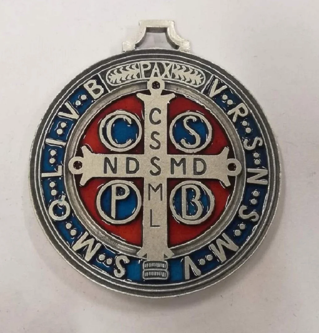 Lazzaro Italy San Benedetto Medaglia placcata argento dipinta a mano - 7 cm
