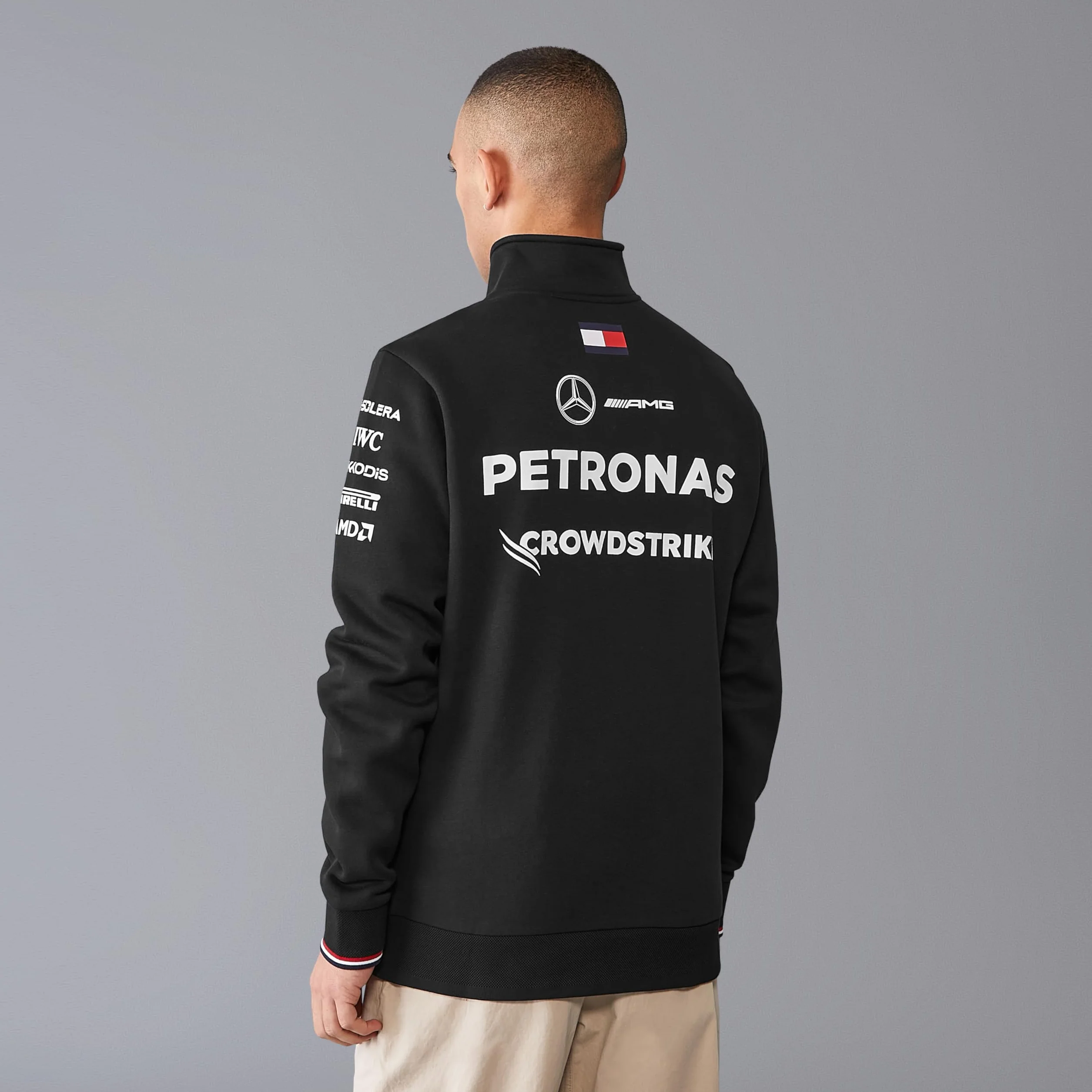 Mercedes AMG Petronas F1 Uomo 2024 Team Maglione con 1/4 di Zip - Nero - Taglia: M