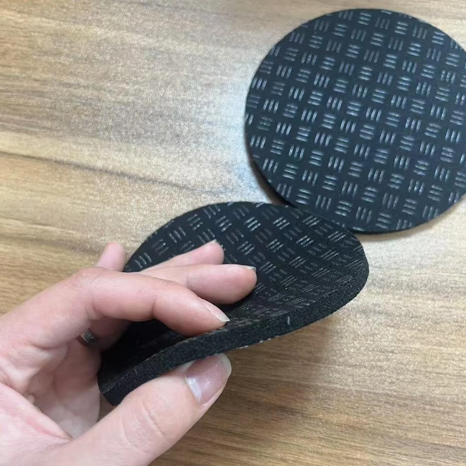 Tappetino antiscivolo tapis roulant 8 pezzi per pavimenti laminato moquette schiuma riduzione rumore