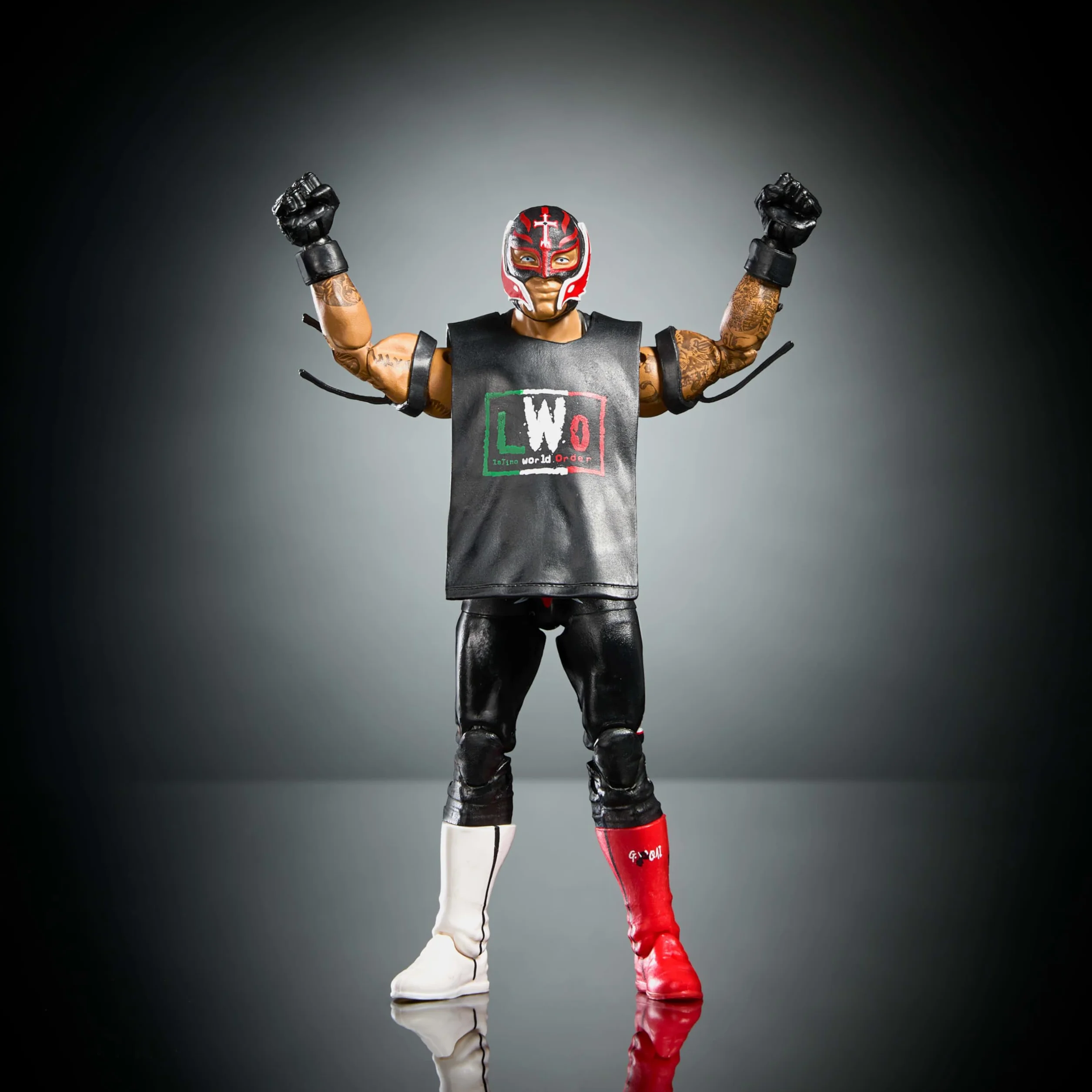 Mattel WWE Elite Collection Top Picks - Set di action figure e accessori, Rey Mysterio, 15,2 cm, da collezione, con mani intercambiabili, abbigliamento da ring e 25 punti di articolazione