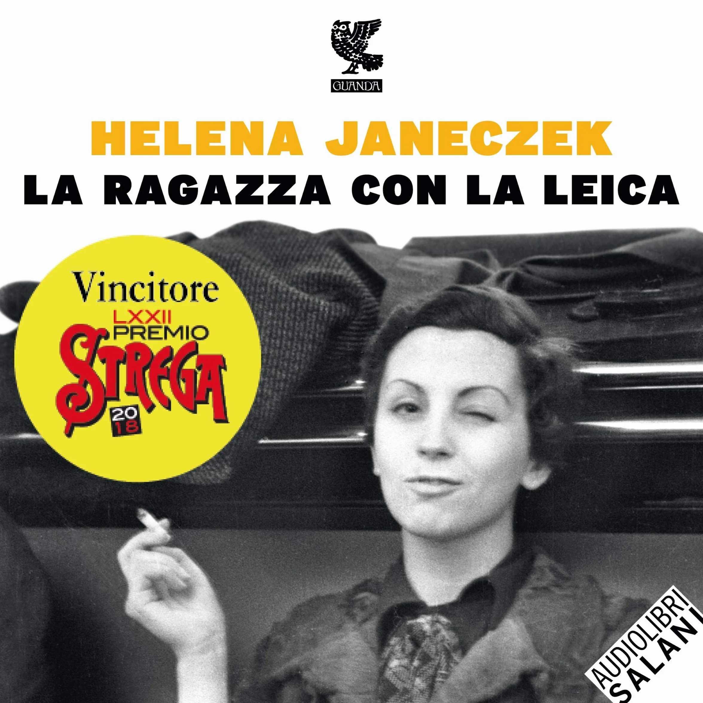 La ragazza con la Leica