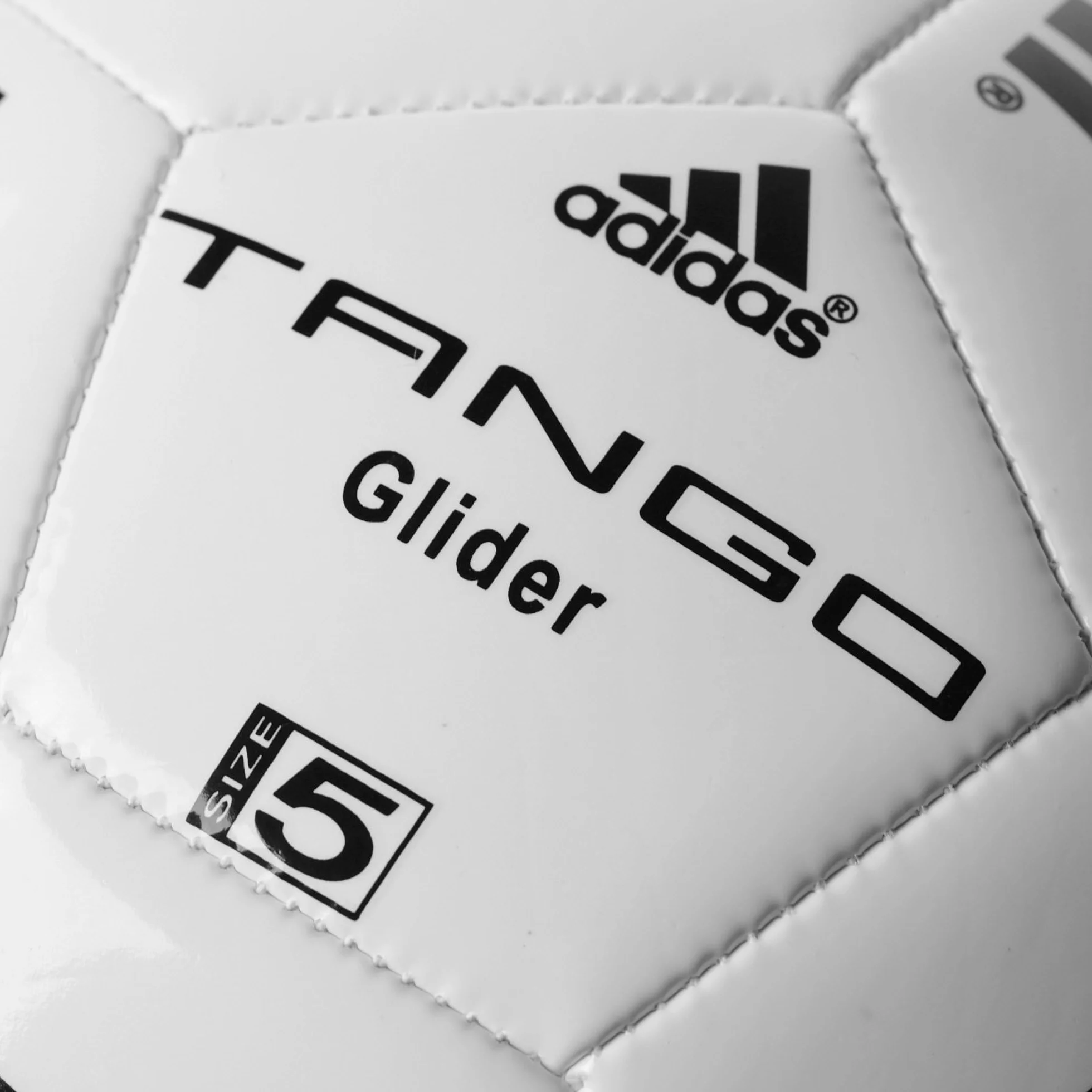 Adidas Tango Glider Pallone da Calcio Uomo