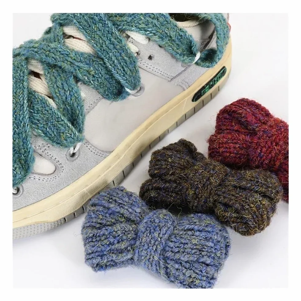 Lacci per scarpe da ginnastica in mohair colorati a strato singolo, 1,8 cm, larghi, piatti, in peluche, per scarpe da donna, accessori