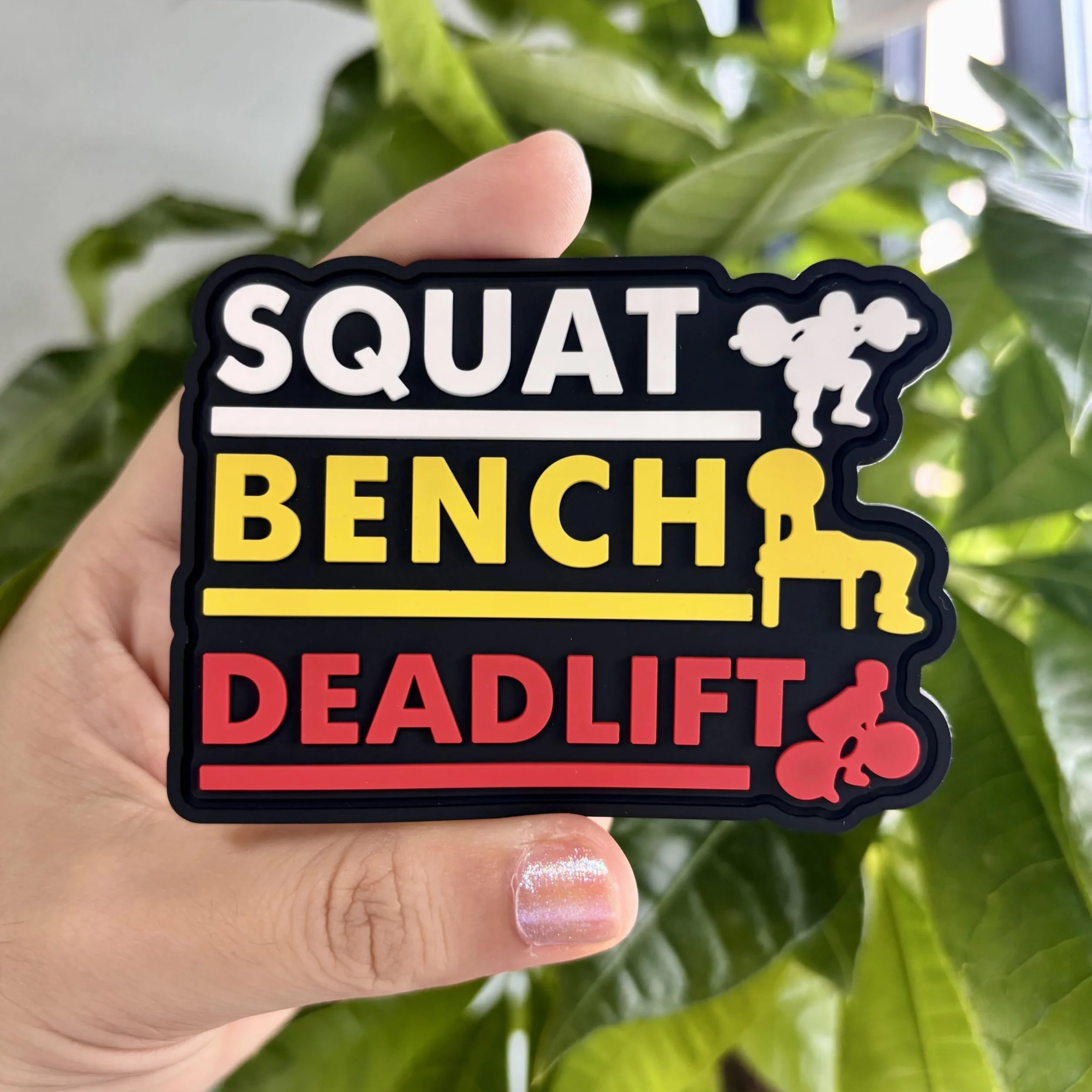 Toppa SQUAT BENCH DEADLIFT in PVC 3D – Patch Tattica per Zaino o Borsa da Palestra – Design Powerlifting – Accessorio Sportivo con Chiusura a Strappo
