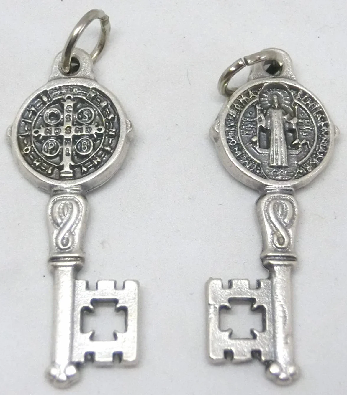 GTBITALY Chiavi medaglia di San Benedetto Argento galvanizzato 10 Pezzi 3,5 cm